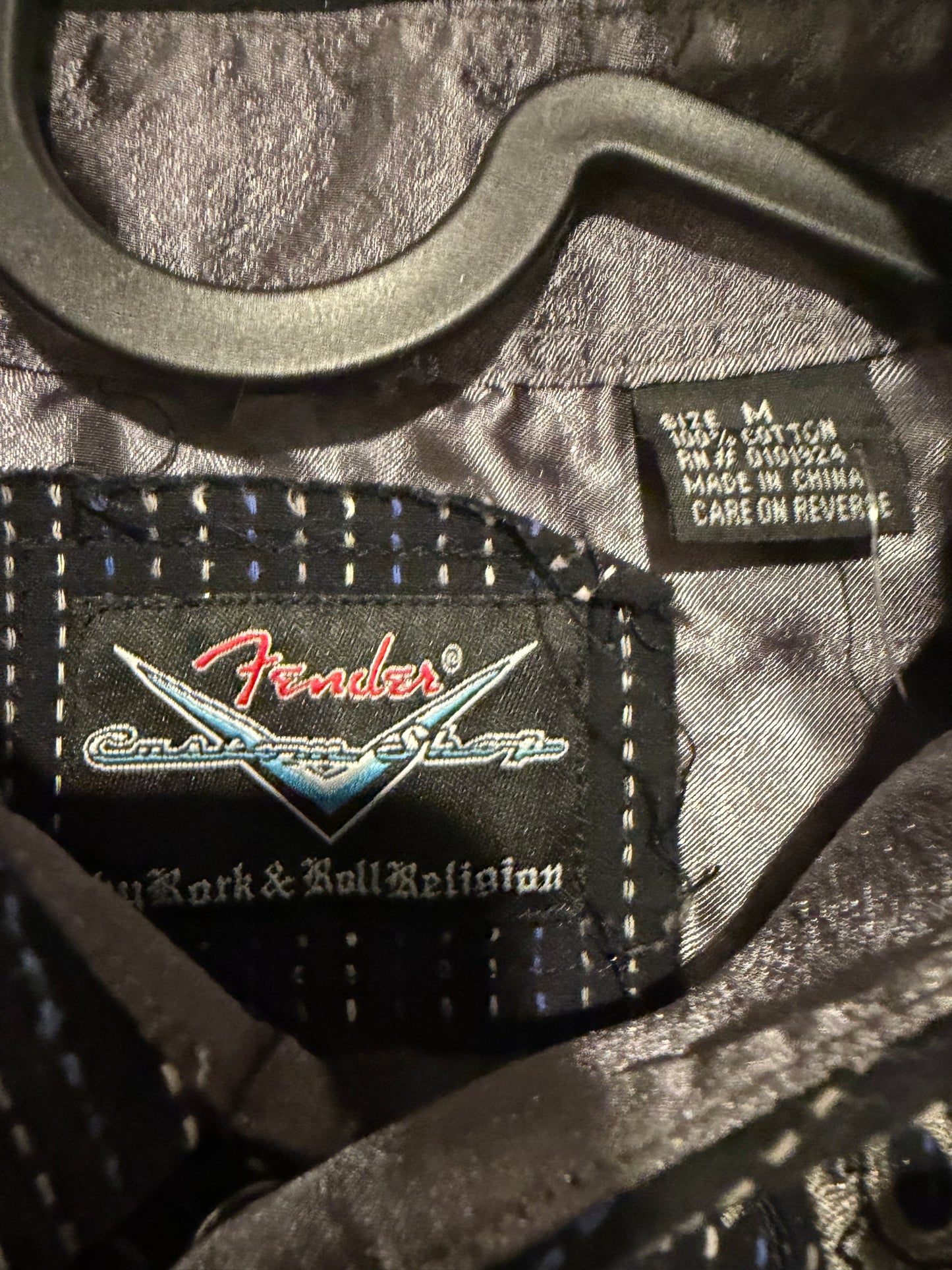 Fender Dragon button up Flannel - M