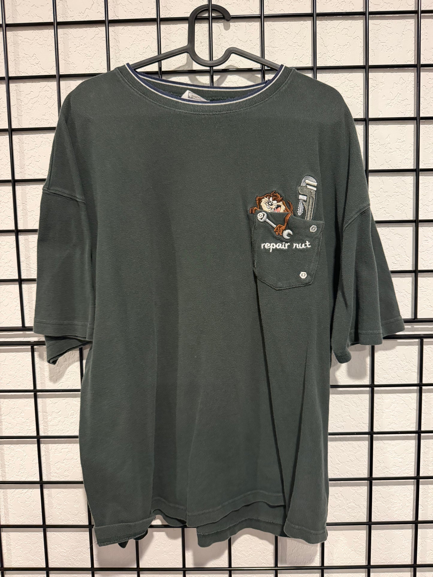 Taz "Repair nut" Pocket shirt - XL