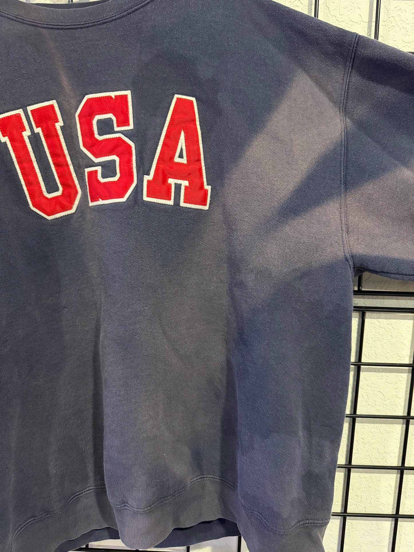 90’s Embroidered USA Sweatshirt - XL