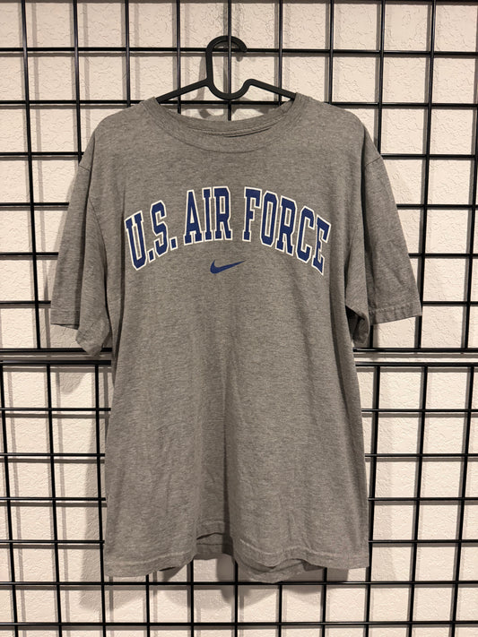 U.S. Air Force Nike Center Swoosh T-Shirt - M
