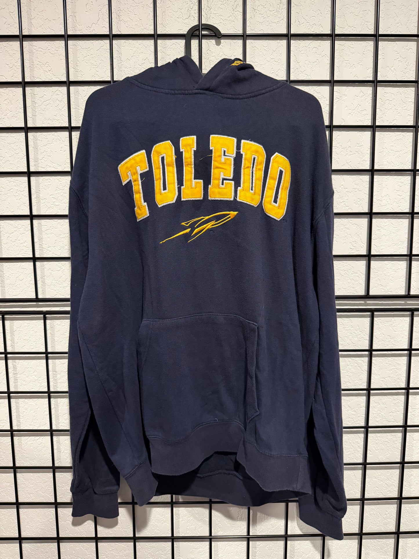 University Of Toledo Rockets Embroidered Hoodie - XL